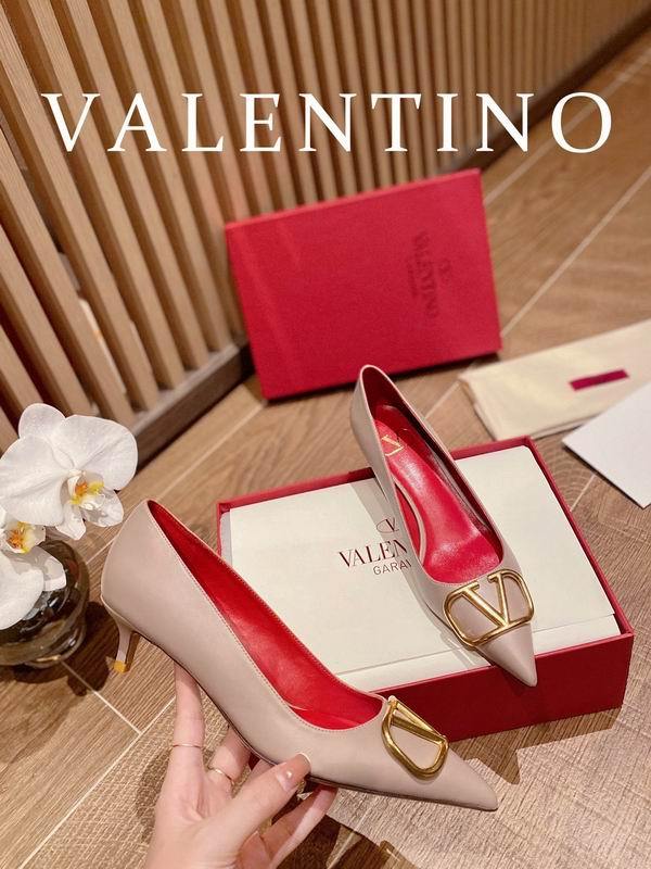 Valentino Women's Shoes 581